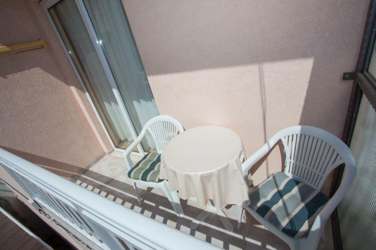 Apartman Antonio Διαμέρισμα Μακάρσκα Εξωτερικό φωτογραφία